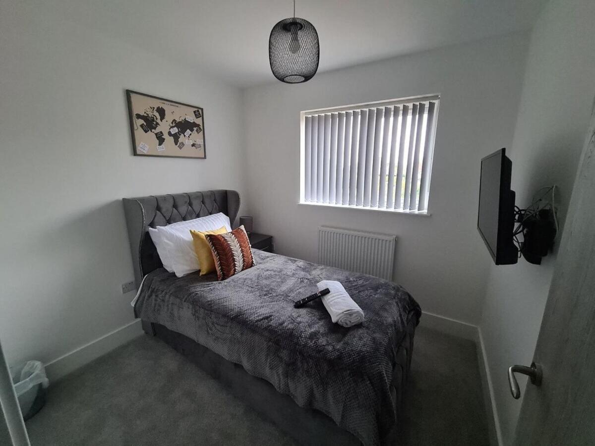 Sav 5 Bed Luxury Detached House In Leicester Humberstone Kamer foto